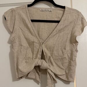 Abercrombie & Fitch Women's Beige Tie-Front Crop Top